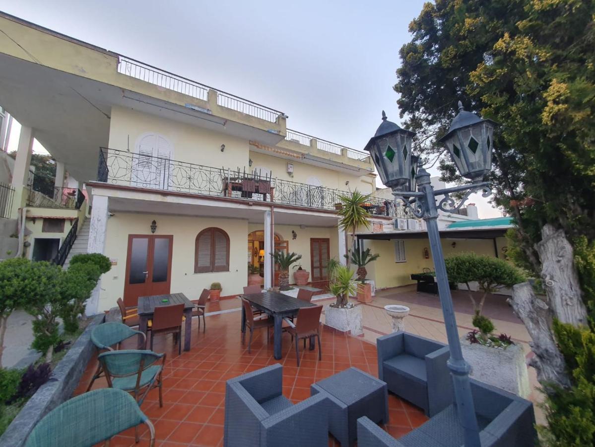 Hotel Mareluna Ischia Forio di Ischia Esterno foto