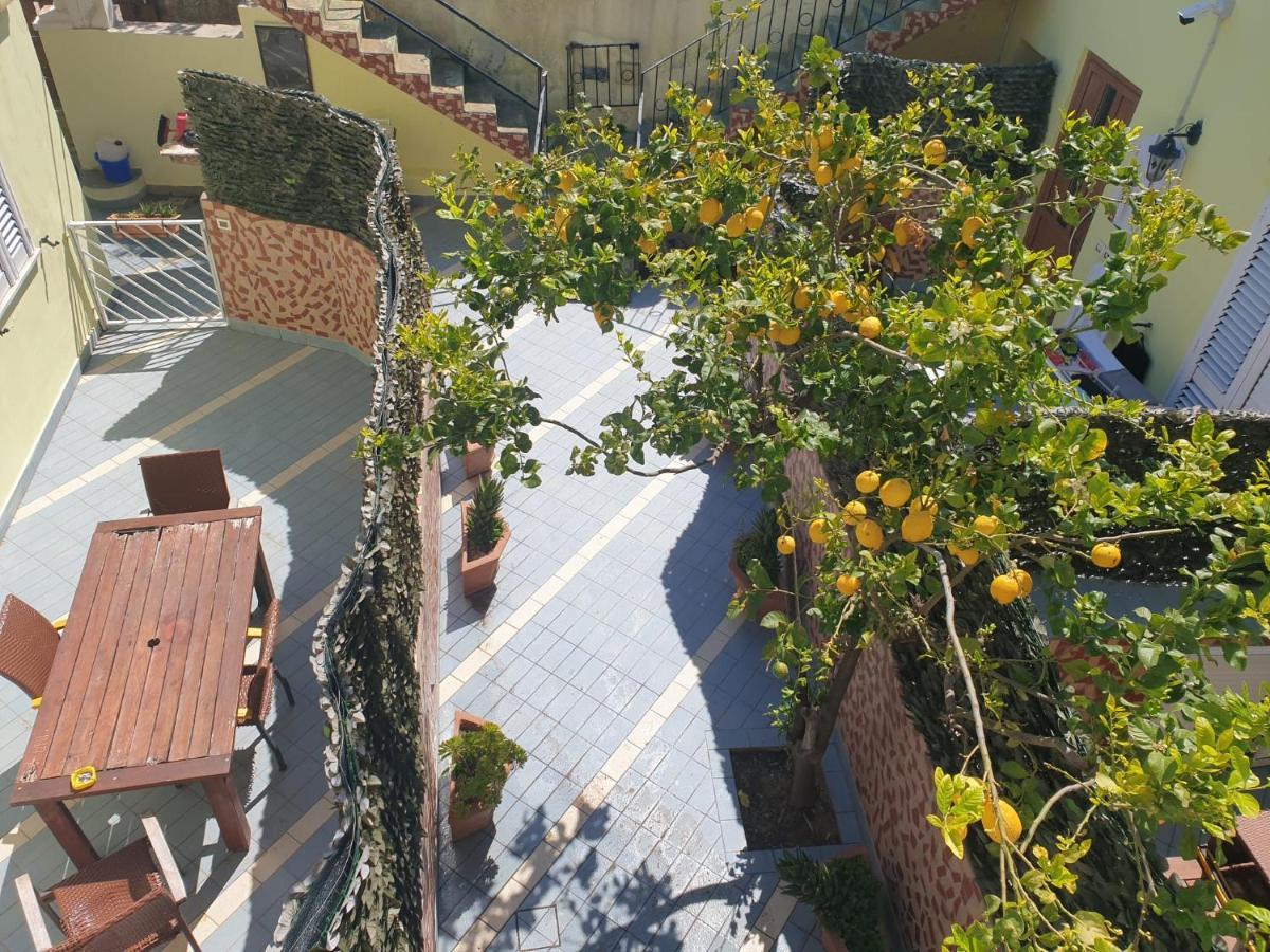 Hotel Mareluna Ischia Forio di Ischia Esterno foto