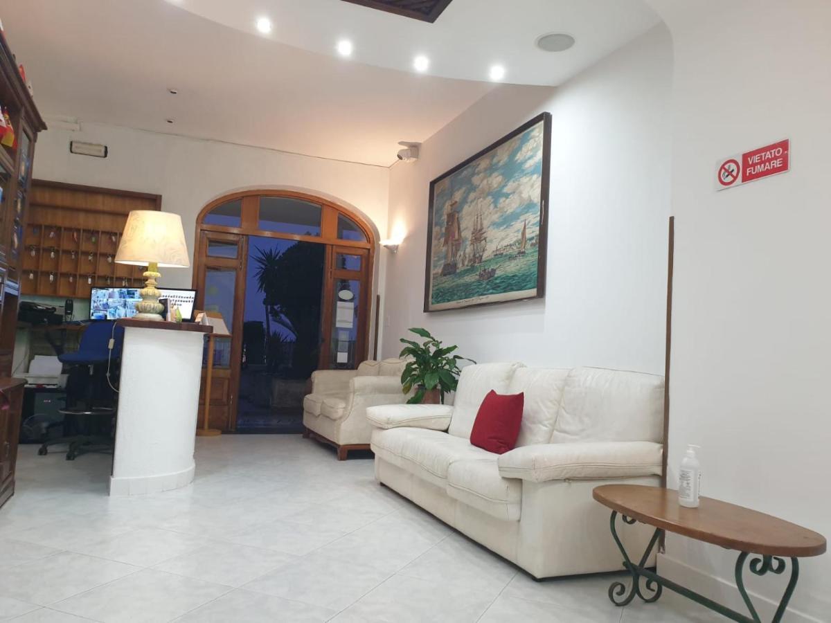 Hotel Mareluna Ischia Forio di Ischia Esterno foto