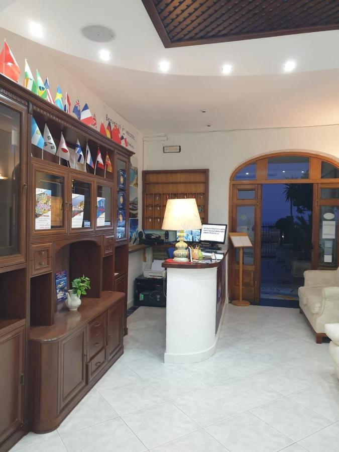 Hotel Mareluna Ischia Forio di Ischia Esterno foto