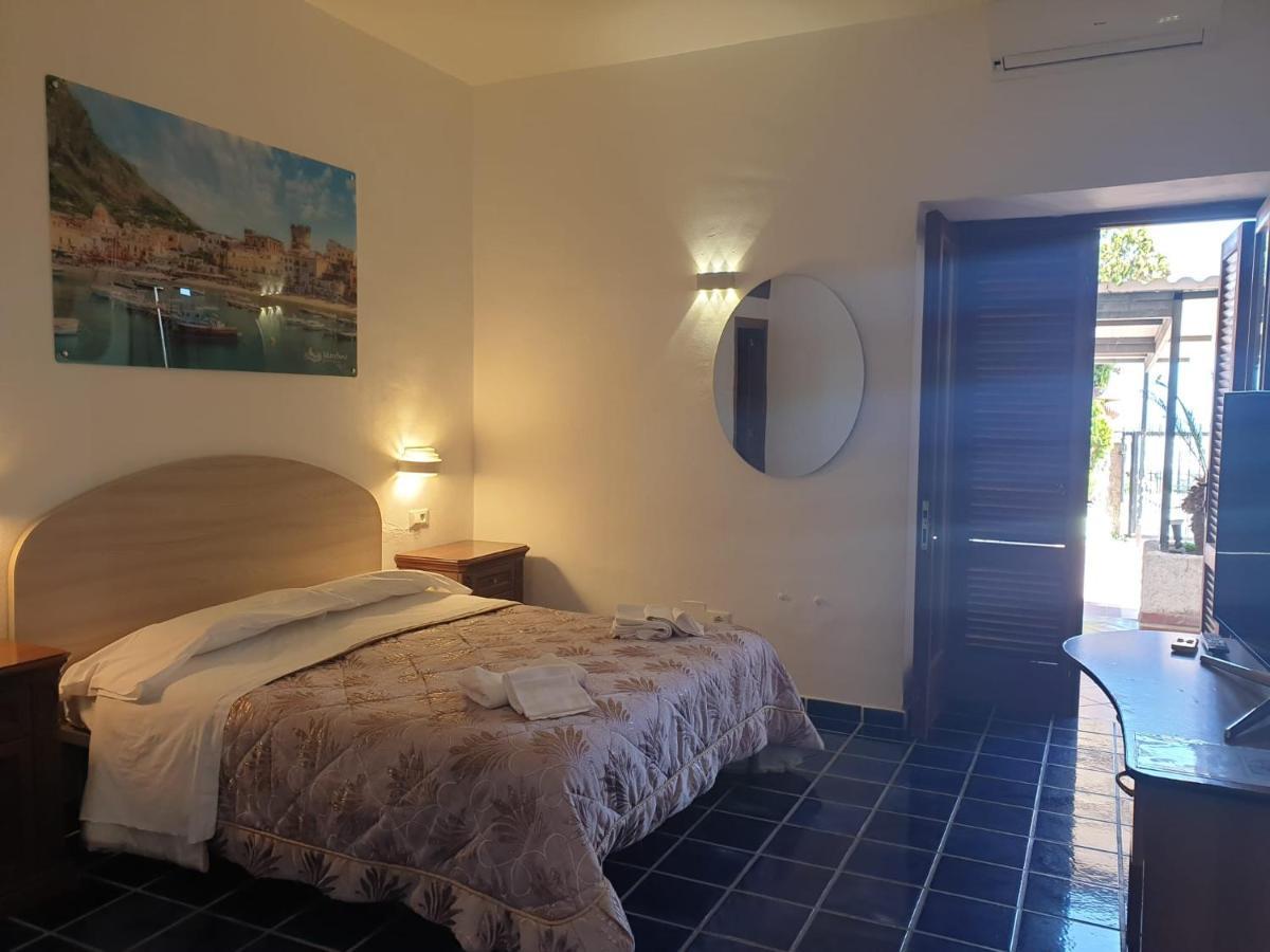 Hotel Mareluna Ischia Forio di Ischia Esterno foto
