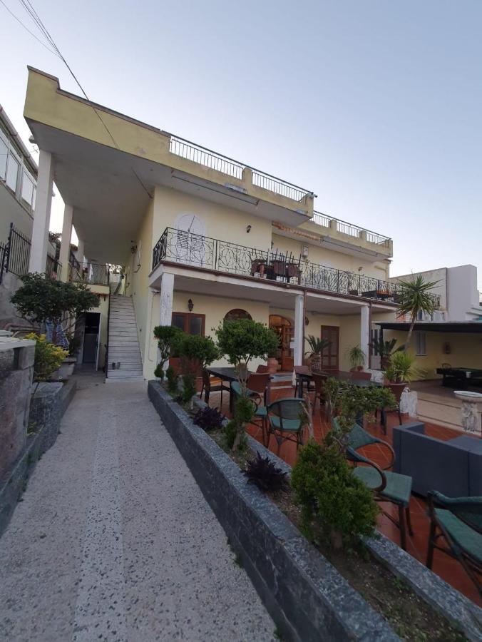 Hotel Mareluna Ischia Forio di Ischia Esterno foto